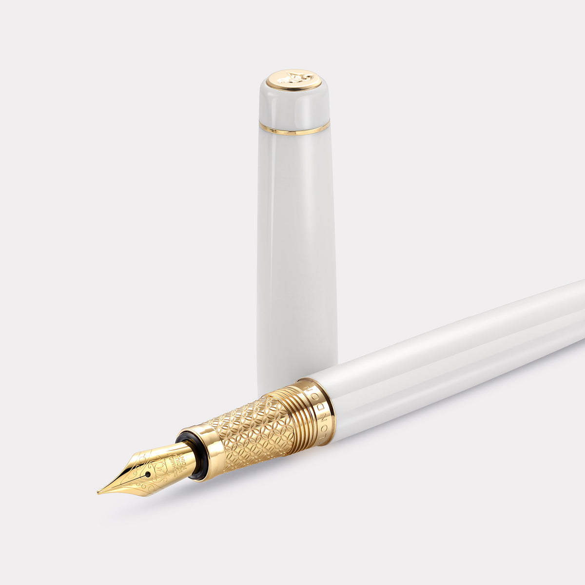 Tangier Mosaic Alabaster White Fountain Pen – Gold